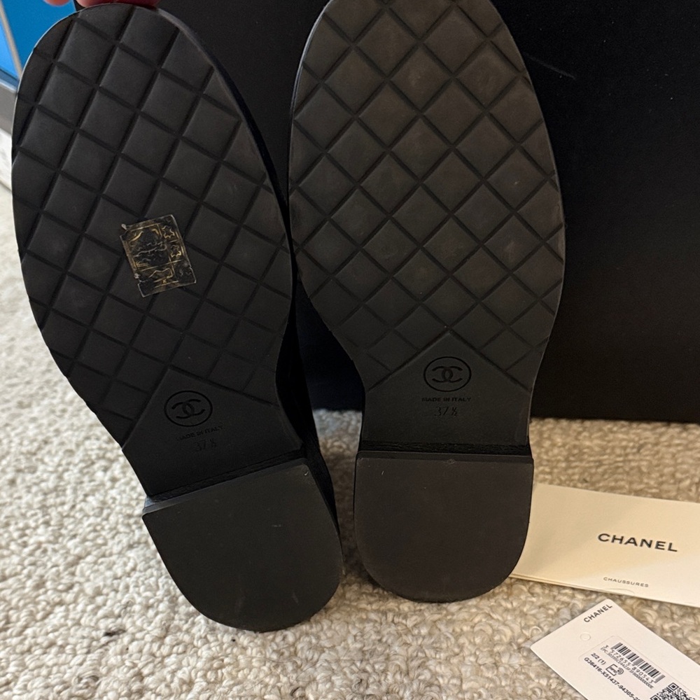 CHANEL Black Leather Lace-Up Platform Boots with Logo Cap - Picture 8 of 14